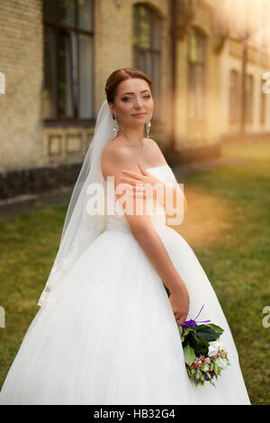 Bella Sposa.sposa#39;s verticale. Foto Stock