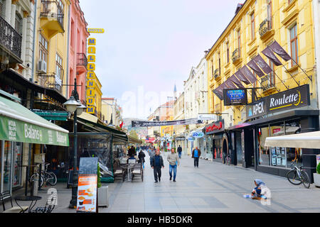 Chirok Sokak principale strada pedonale nel centro della citta'. Bitola, Repubblica di Macedonia Foto Stock