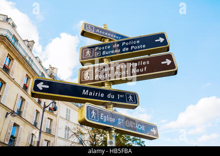 Immagine della segnaletica a Parigi, Francia Foto Stock