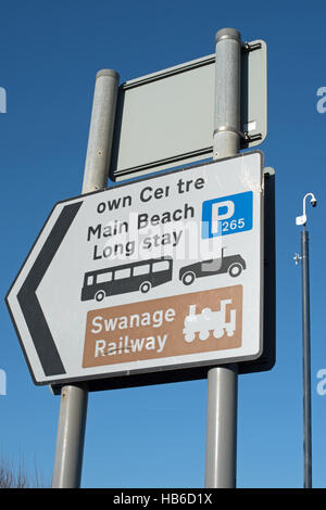 Molto limitato parcheggio in Swanage! Foto Stock
