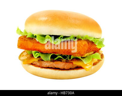 Foto gustoso big burger con pesce isolato su sfondo bianco Foto Stock