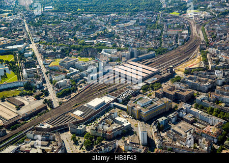 Vista aerea, la principale stazione ferroviaria di Düsseldorf, Renania, Renania settentrionale-Vestfalia, Germania Foto Stock