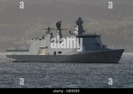 KDM Absalon (L16), un Absalon-classe Command e nave di sostegno della Royal Navy danese, arriva per esercitare congiuntamente il guerriero 16-2 Foto Stock