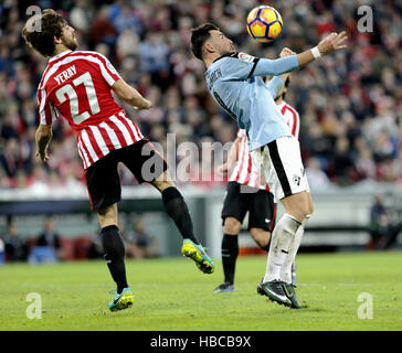 Bilbao, Spagna. 04 Dic, 2016. Mactch Giorno 14 Gioco di La Liga Santander stagione 2016-2017 tra Athletic Club Bilbao e S.D Eibar giocato Stadio di San Mames domenica 4 dicembre 2016. Bilbao, Spagna. 9 Sergi arricchire. Credito: VWPics/Alamy Live News Foto Stock