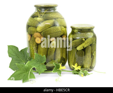 Cetrioli sottaceto in vasi Foto Stock