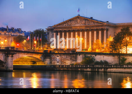 Assemblee Nationale (Assemblea Nazionale) a Parigi in Francia a sunrise Foto Stock