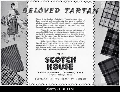 Anni Cinquanta pubblicità pubblicità dal vecchio originale vintage 50s rivista inglese datato 1953 pubblicità per tartan da Scotch House di Londra Foto Stock