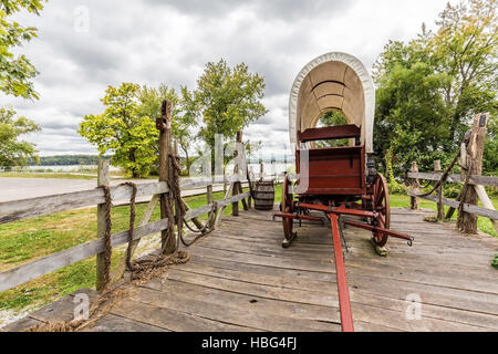 Il carro coperto a due assi display a Nauvoo parco storico, Il. Foto Stock