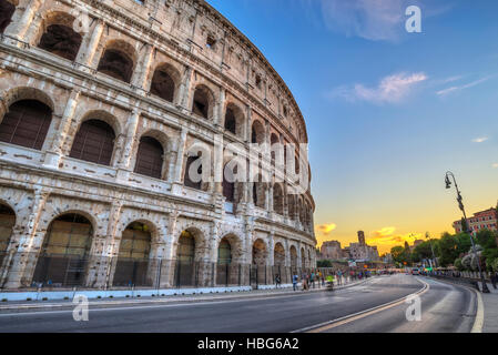 Sunset at Colosseum, Rome, Italy Foto Stock