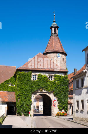 Abbassare il portellone, Leutershausen, Superiore Altmühltal, Media Franconia, Franconia, Baviera, Germania Foto Stock