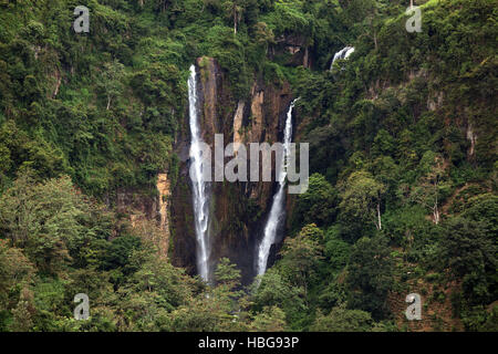 Ramboda Falls, Pussellawa, Kandy-Nuwara Eliya, provincia centrale, Sri Lanka Foto Stock