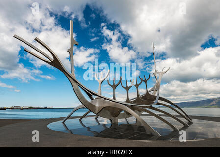 Sun Voyager, scultura in acciaio, Viking Ship, Reykjavik, Islanda Foto Stock