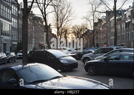 Parcheggio auto. Amsterdam, Olanda Foto Stock