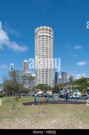 Palestra a cielo aperto sulla spianata, Surfers Paradise, Città di Gold Coast, Queensland, Australia Foto Stock