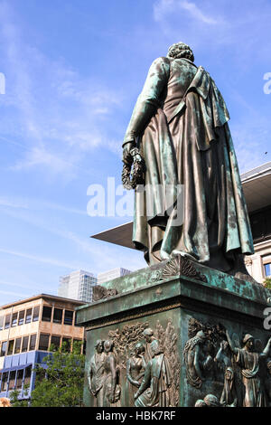 Statua di Goethe in Frankfurt am Main Foto Stock