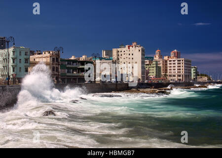 Il Malecon in Havan, Cuba Foto Stock