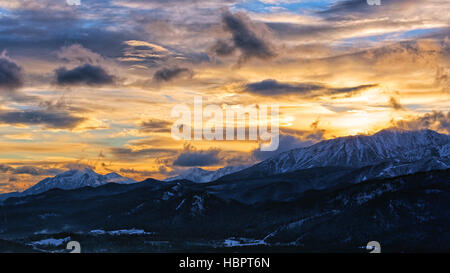 Sunrise in polacco monti Tatra Foto Stock