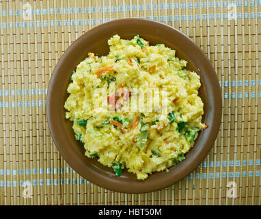 Upma n sud indiane, Maharashtrian e cingalesi tamil colazione piatto Foto Stock