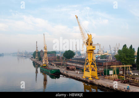 Il porto di Stettino aka Stettino in Polonia Foto Stock