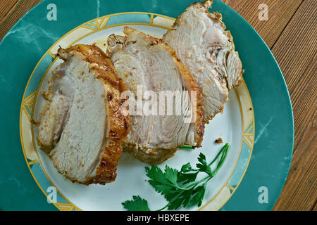 Flaeskesteg danese di arrosto di maiale con il crepitio per Natale.cucina danese Foto Stock