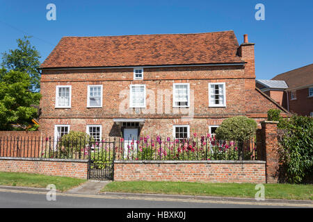 Xvii secolo Renald's Herne Cottage, Coldharbor Lane, Thorpe, Surrey, England, Regno Unito Foto Stock