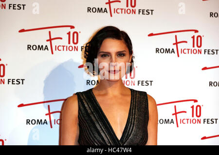 Roma, Italia. 7 dicembre, 2016. L'attrice Annabel Scholey partecipa alla cerimonia di apertura del Roma Fiction Fest 2016 presso lo Spazio moderno il 7 dicembre 2016 a Roma, Italia. Credito: Fulvio Dalfelli/Alamy Live News Foto Stock