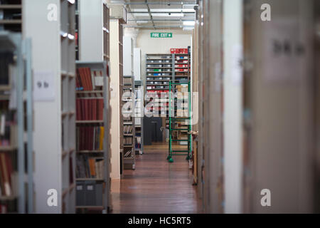 Blythe House ospita attualmente il V & A La nazionale di teatro e performance collezioni, Blythe Road, West Kensington, London, Regno Unito Foto Stock