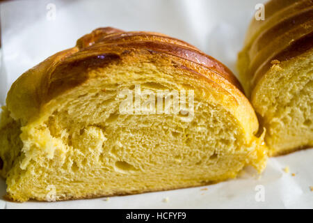 Croassa, doce de ovo, croissant portoghese da Porto, Portogallo Foto Stock