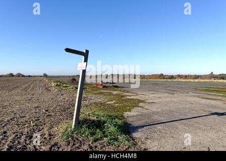 Abbandonato Wisley airfield Surrey UK Foto Stock