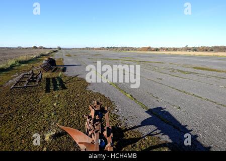 Abbandonato Wisley airfield Surrey UK Foto Stock