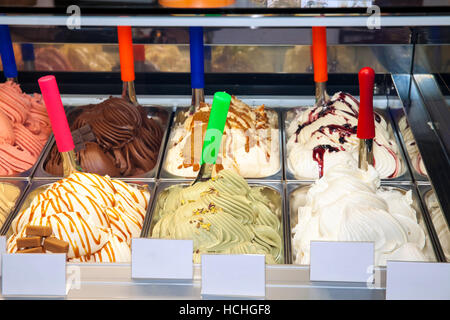 Diversi tipi di gelato Foto Stock