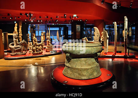 Mostra da Indonesa nel Museo du Quai Branly, Parigi, Francia.
