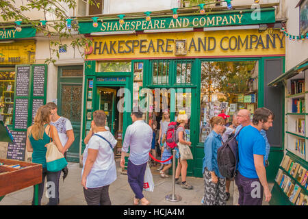 Shakespeare e la società bookstore, vista esterna Foto Stock