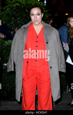 Mary Alice Malone frequentando l'Evening Standard Film Awards a Claridge's, Brook Street, Londra. Stampa foto di associazione. Picture Data: Mercoledì 8 dicembre 2016. Foto di credito dovrebbe leggere: Ian West/PA FILO Foto Stock