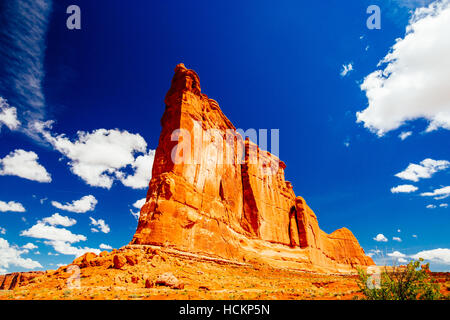 L'organo è un imponente arenaria fin situato nel Parco Nazionale di Arches, Utah, Stati Uniti d'America. Foto Stock