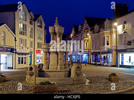 Il triangolo, Teignmouth di notte, Devon, Inghilterra, Regno Unito Foto Stock