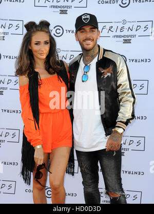 Megan McKenna e Pete stoppini a FriendsFest Haggerston nel parco con: Megan McKenna, Pete stoppini dove: Londra, Regno Unito quando: 23 Ago 2016 Foto Stock