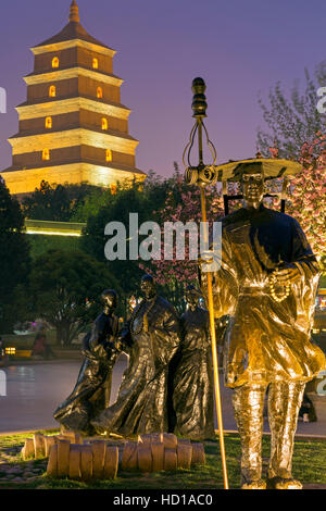 Grande Pagoda di notte, Xian, Shaanxi, Cina Foto Stock