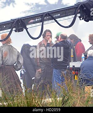 Sam Heughan e cast film Battaglia di Culloden scene per 'Outlander' dotate di: Sam Heughan dove: Scozia, Regno Unito quando: 25 Ago 2016 Foto Stock
