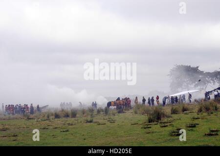 Sam Heughan e cast film Battaglia di Culloden scene per 'Outlander' dotate di: Sam Heughan dove: Scozia, Regno Unito quando: 25 Ago 2016 Foto Stock