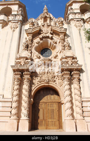 L'ingresso anteriore per la Casa del Prado teatro in Balboa Park, San Diego, California, Stati Uniti d'America Foto Stock