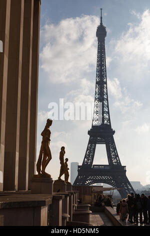 Torre Eiffel vista dal Trocadero Foto Stock