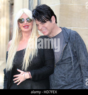 Gary Numan e Gemma O'Neil fuori ITV Studios con: Gary Numan, Gemma O'Neil dove: Londra, Regno Unito quando: 13 Set 2016 Foto Stock