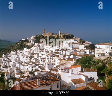 Casares villaggio bianco, Andalusia, Spagna Foto Stock