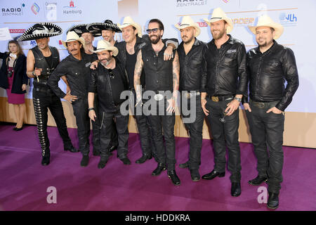 Deutscher Radiopreis 2016 (radio tedesca award 2016) a Schuppen 52 - Arrivi Con: La BossHoss dove: Amburgo, Germania Quando: 06 Ott 2016 Foto Stock