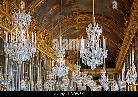 La "Sala degli Specchi" nel Palazzo di Versailles, Francia. Foto Stock