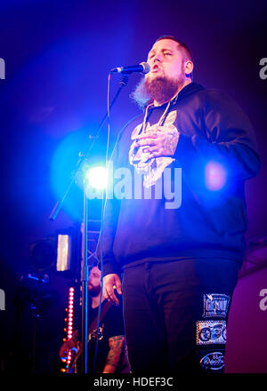 Rag 'n' osso, uomo verde villaggio della musica e del Festival delle arti, Southend-on-Sea, Essex © Clarissa Debenham / Alamy Foto Stock