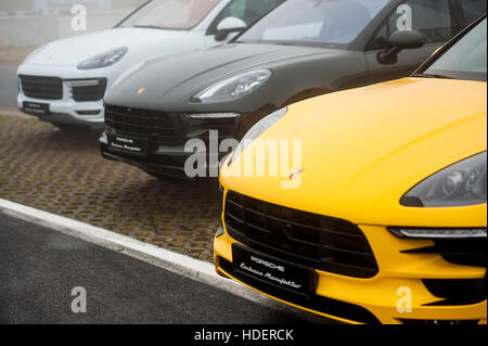 Porsche 'esclusivo' Manufaktur Macan SUV Foto Stock