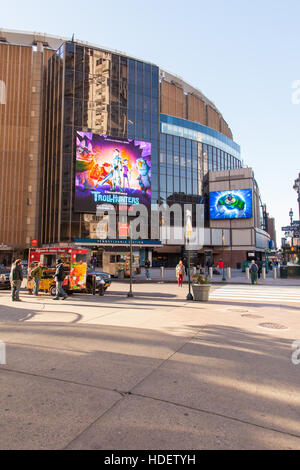 Il Madison Square Garden, MSG, Ottava Avenue, Manhattan, New York City, Stati Uniti d'America. Foto Stock