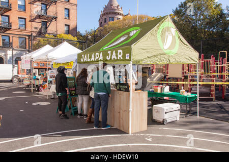 Il Grand Bazaar e mercato di domenica, Upper West Side di Manhattan, New York City, Stati Uniti d'America. Foto Stock